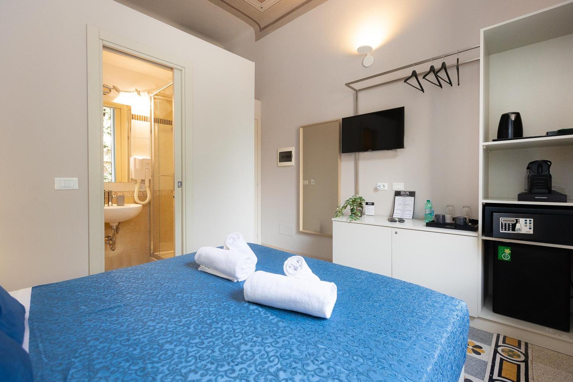 Iron Cityaus Termini Rom